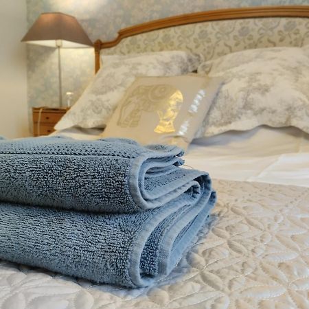 Maison Papillons Plomodiern Kültér fotó
